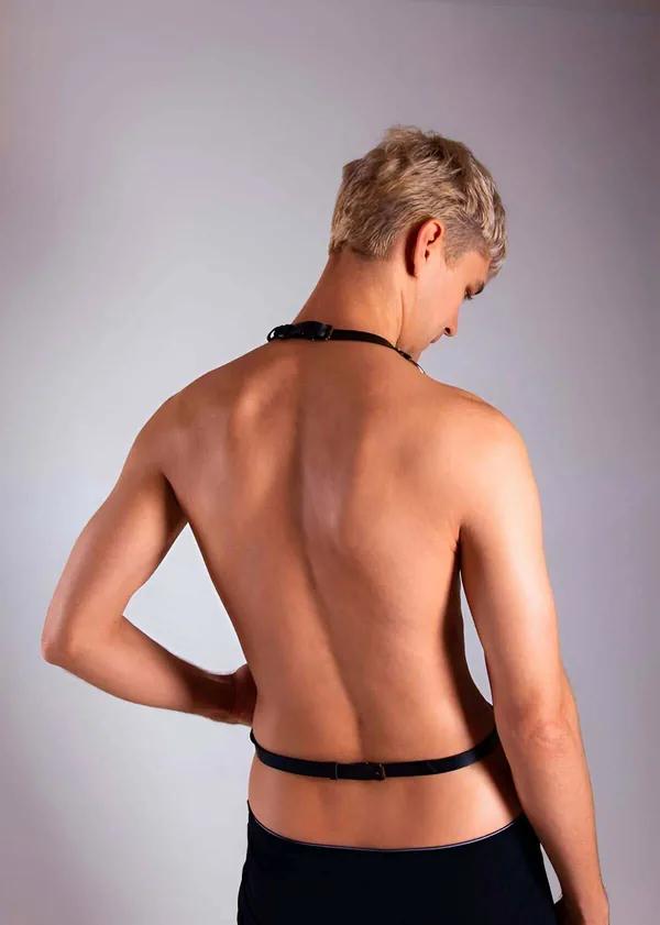 Siyah Suni Deri Body Harness O-Ring Detaylı