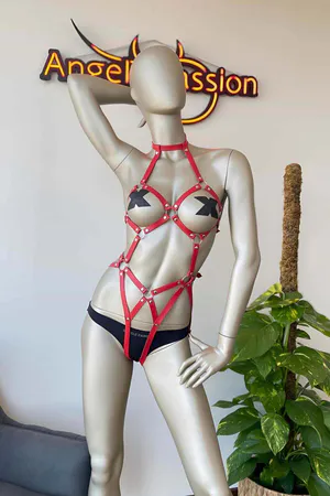 Kırmızı Deri Dansçı Özel Harness
