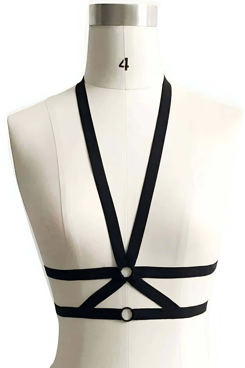 Black chest harness with O-rings and crossed straps
