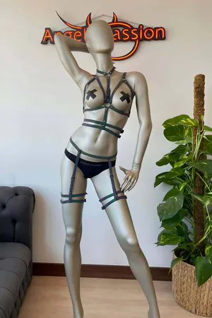 Deri İç Giyim Fantezi Reflektörlü Jartiyer Takım - APFT562