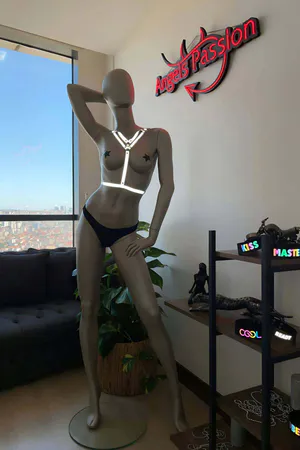 Reflektörlü Dekolte Detay Harness - APFT409