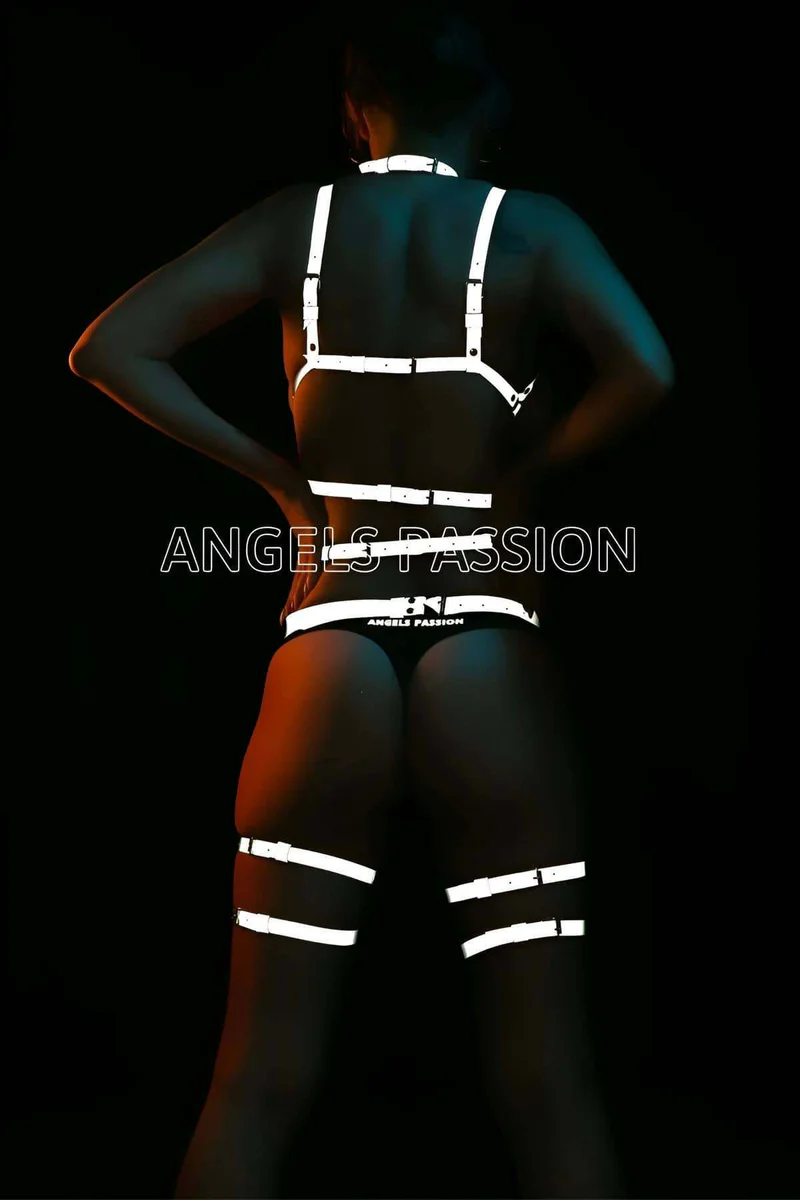 Reflective body harness set front view with adjustable straps and leg bands