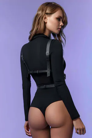 Seksi Göğüs Üzeri Şık Harness - Deri Kadın Harness - Kadın Deri İç Giyim - APFT580