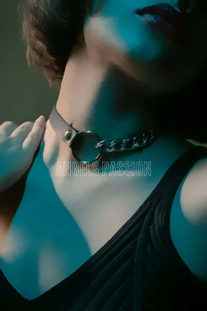 Zincirli Deri Choker, Zincir Detaylı Seksi Choker - APFT590