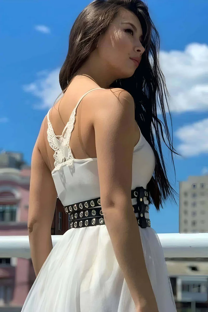 Siyah Üç Şeritli H