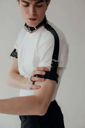 Boyun - Pazu ve Omuz Detaylı Şık Erkek Harness - APFTM90