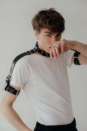 Boyun - Pazu ve Omuz Detaylı Şık Erkek Harness - APFTM90