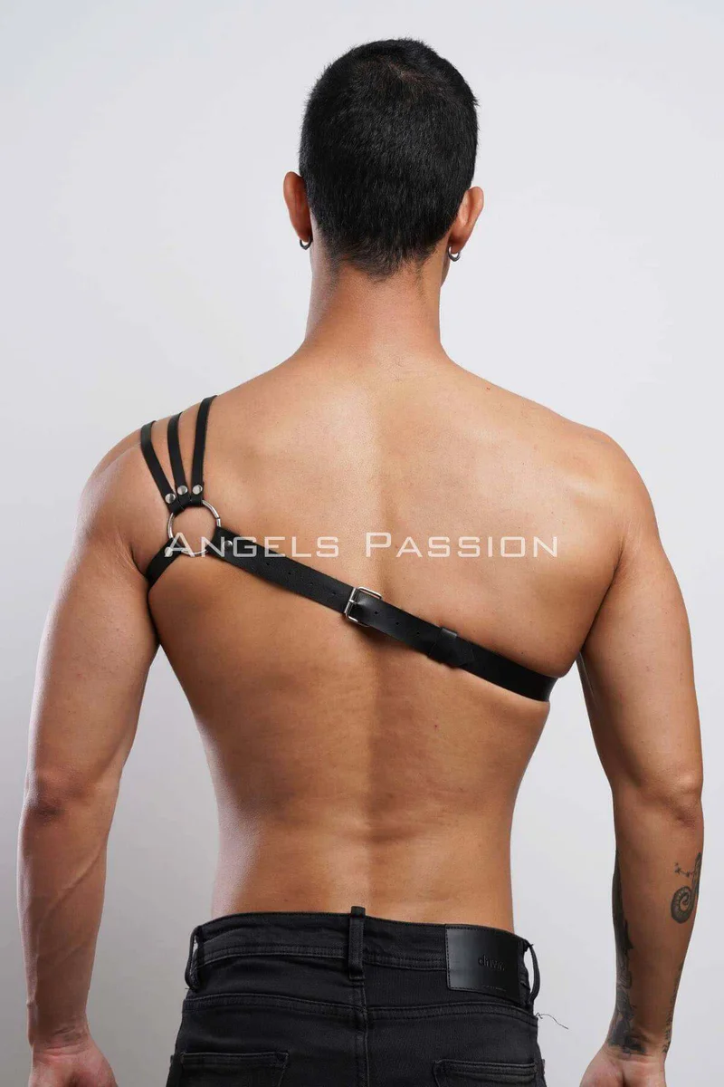 Black leather festival harness with single strap and O-ring detail