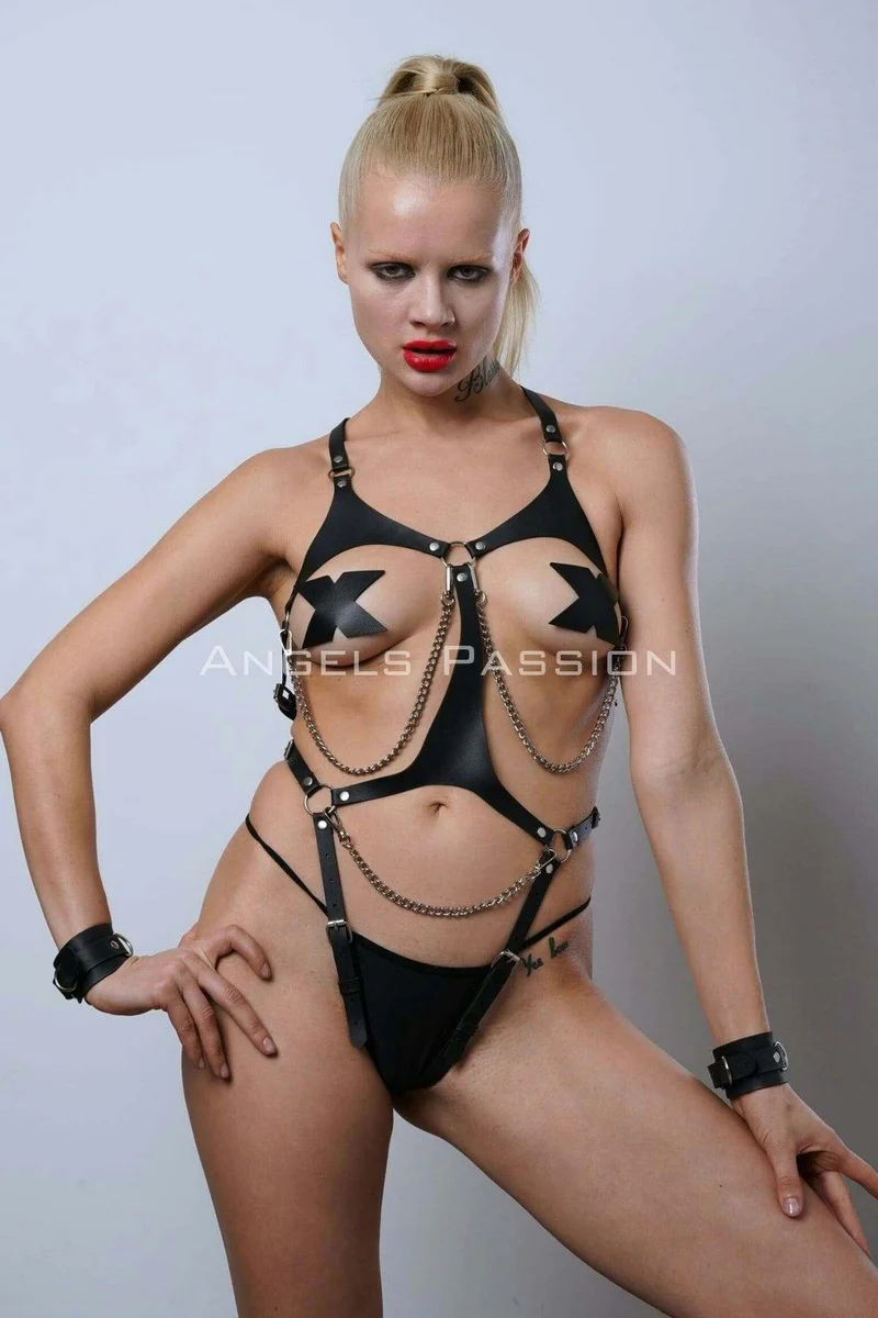 Body Harness with Chain & O-Ring Detail - 7
