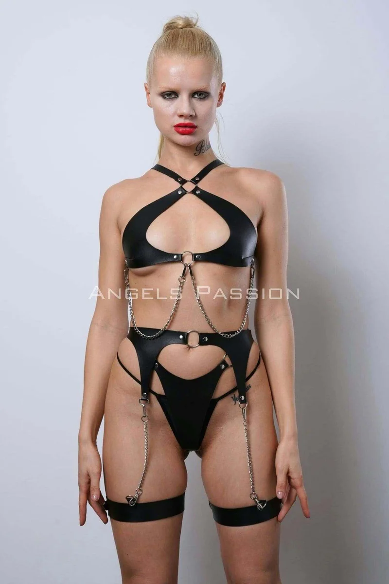 Black body harness lingerie set with