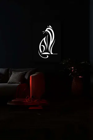 Reflektörlü Kedi Silüeti Siyah Deri Zeminli Dekoratif Tablo