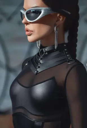 Piramit Desen Lazer Kesim Deri Choker, Şık Deri Kolye - APFT1422