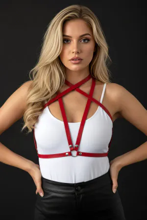 Kırmızı Deri Strappy Göğüs Vücut Aksesuarı Metal Halkalı