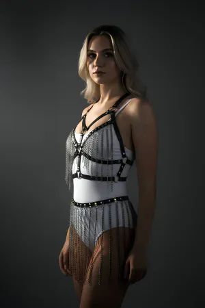 Siyah Etek Deri Kemerli Uzun Zincir Detaylı Etek - APFT496