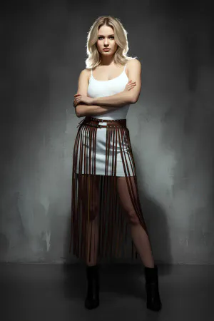 Kahverengi Etek Uzun Püsküllü Zımba Detaylı Etek Tokalı - APFT637